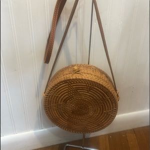 Crossbody woven bag